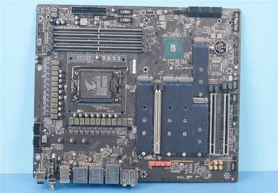 史上最強(qiáng)散熱!技嘉超級(jí)雕Z690 AORUS MASTER主板評(píng)測:DDR5輕松超頻5800MHz